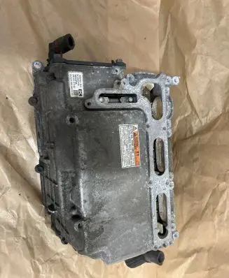 Toyota Prius+ (ZVW40) Voltage converter inverter G920047190