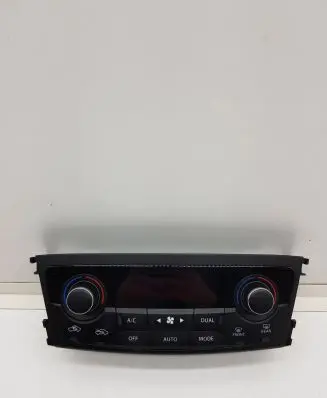 Suzuki SX4 S-Cross Climate control unit 3951061M10 6157015NCC 39510
