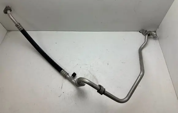 Ford Mustang V Air conditioning (A/C) pipe/hose AR3319A705BE