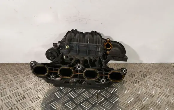 Suzuki Grand Vitara II Intake manifold
