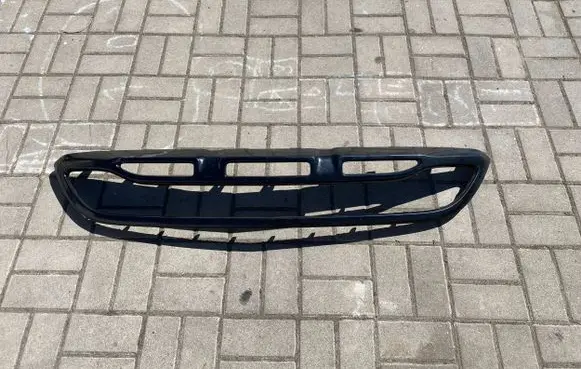 Mercedes-Benz GLA W156 X156 Front bumper lip A1568804600