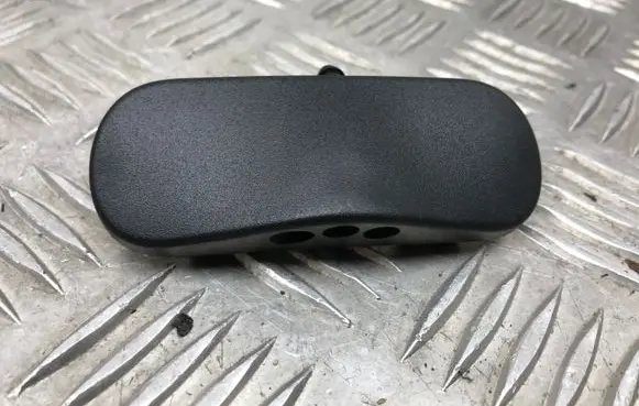 Audi Q3 8U Windshield washer spray nozzle 8U0955987A
