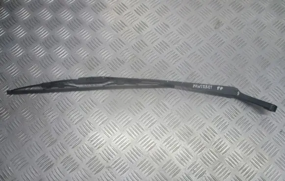 Opel Monterey Front wiper blade arm