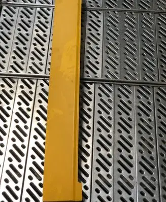 Volkswagen Transporter - Caravelle T5 Sliding door rail trim 7H1843796e