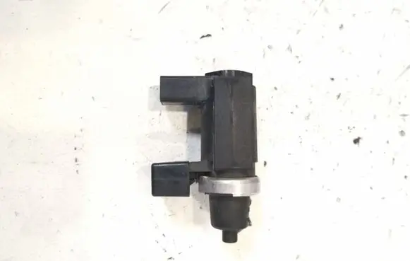 Skoda Superb B5 (3U) Turbo solenoid valve 8E0906628 72290333