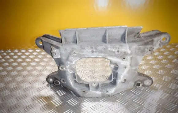 Audi A5 8T 8F Gearbox mounting bracket 8K0399263K