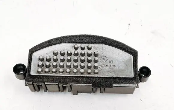 Mercedes-Benz GLA W156 X156 Heater blower motor/fan resistor A2229060303 F011500131