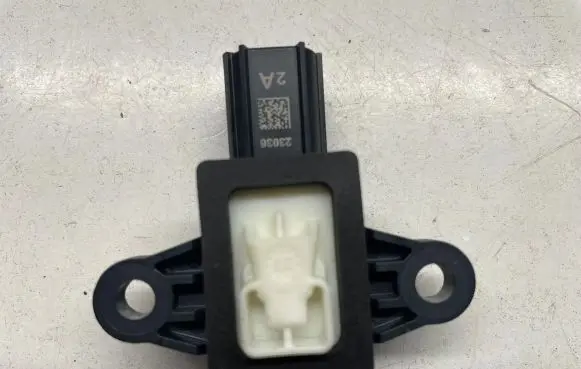 Volvo XC60 Airbag deployment crash/impact sensor 31406731