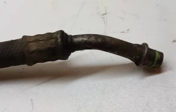 Opel Zafira B Power steering hose/pipe/line 13122703