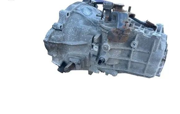 Manual 5 speed gearbox