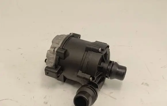 BMW 7 G11 G12 Electric auxiliary coolant/water pump 8637952 11518637952 0392024061