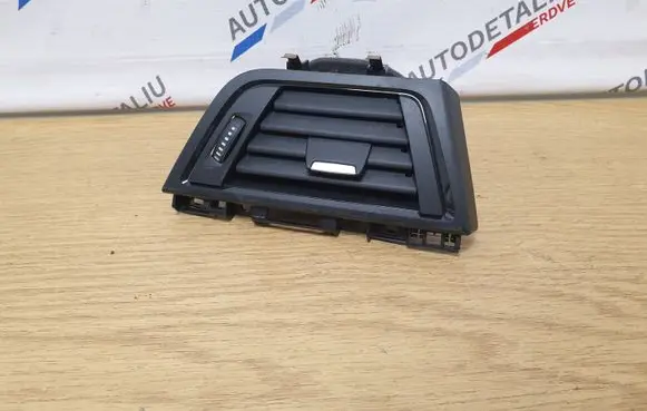 BMW 4 F36 Gran coupe Dashboard side air vent grill/cover trim 9218550