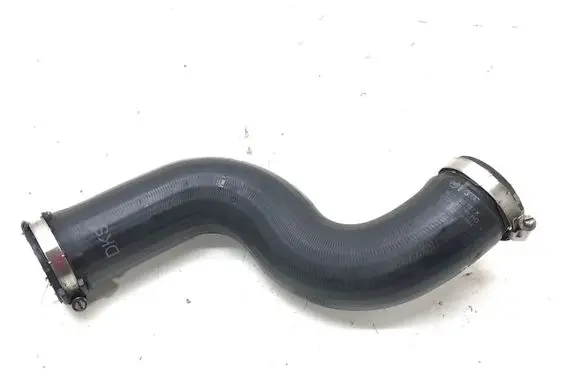 Intercooler hose/pipe