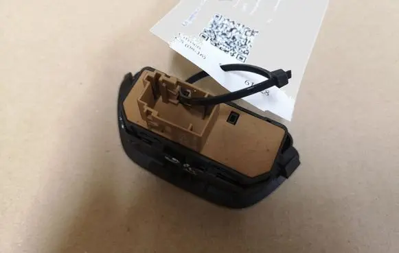 Citroen C5 Other switches/knobs/shifts 9682436777