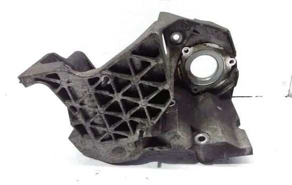Opel Antara Engine mounting bracket 96440531