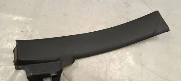 BMW 1 F40 Rear sill trim cover 7444941