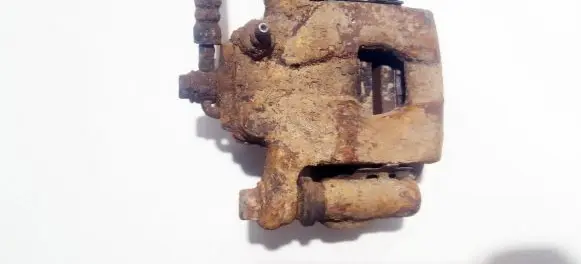 Nissan Qashqai Rear brake caliper