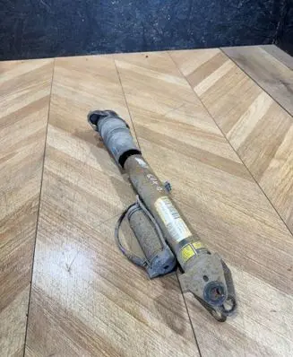Mercedes-Benz R W251 Shock absorber/damper/air suspension 2513201931