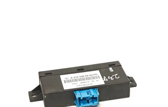 Mercedes-Benz E W212 Air suspension control unit module (rear) A2125406462 00406119 101723302545