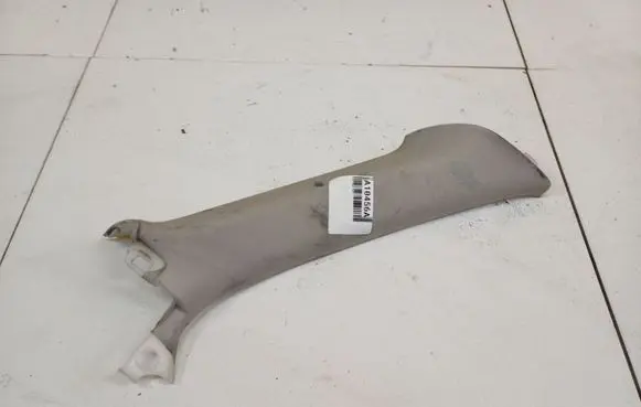 Toyota Avensis T250 (D) pillar trim (bottom) 