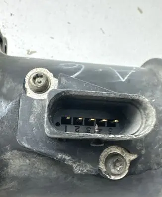 Audi A6 S6 C6 4F Mass air flow meter 2PBTGF40
