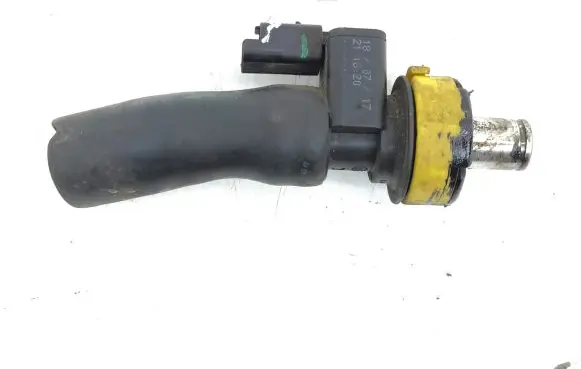 Peugeot 308 Breather hose/pipe 