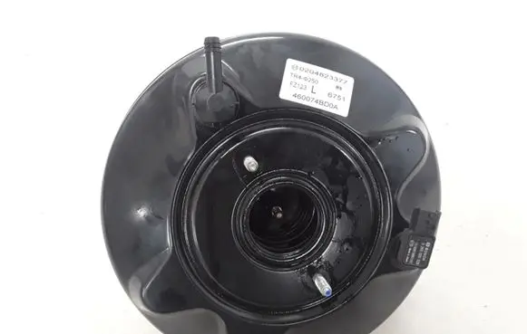 Renault Koleos II Brake booster 472105758R