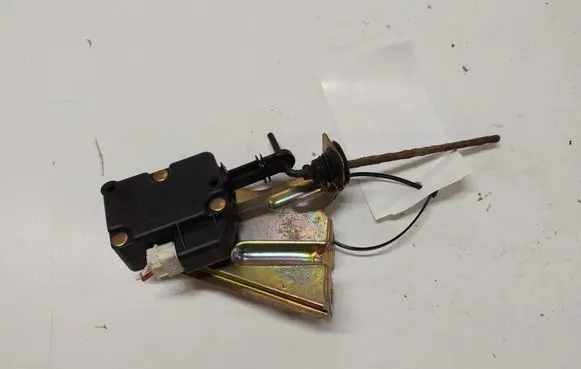 Peugeot 607 Central locking motor 