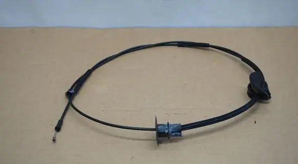Dacia Duster II Engine bonnet/hood lock release cable 
