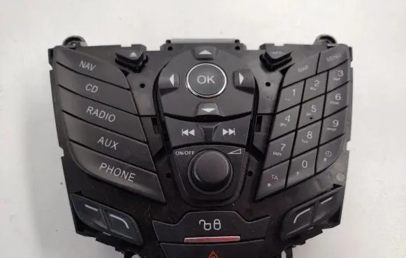 Ford C-MAX II Radio/CD/DVD/GPS head unit AM5T18K811CE 331411000 59C5C689