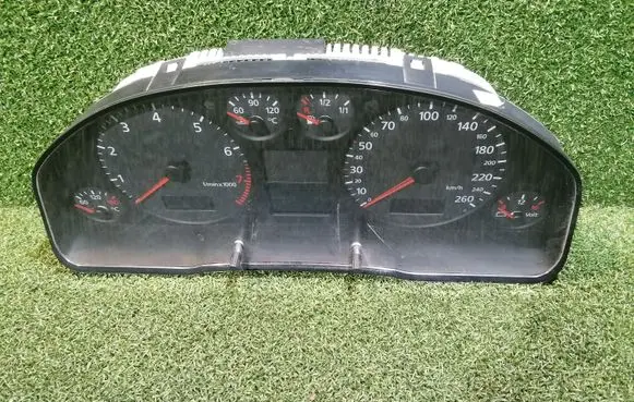 Audi A6 S6 C5 4B Speedometer (instrument cluster) 4B0920900K