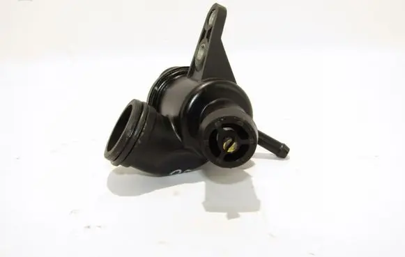 Mercedes-Benz A W169 Thermostat housing A6402000415