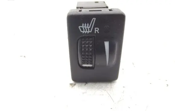Toyota Avensis T270 Seat heating switch