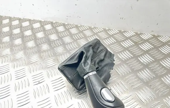Audi A5 8T 8F Gear lever shifter trim leather/knob 8K1713139A
