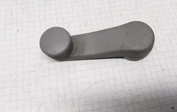 Skoda Octavia Mk1 (1U) Rear door window winding handle 1H0837581D