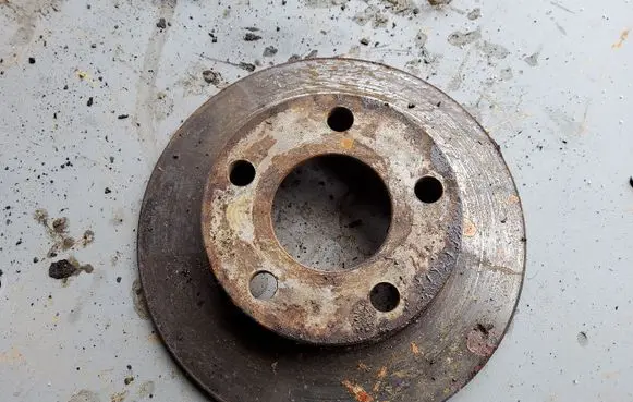 Audi A4 S4 B5 8D Rear brake disc