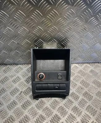 Volkswagen Jetta VI Car ashtray 5C7857925