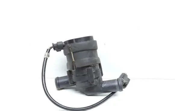 Volvo V70 Electric auxiliary coolant/water pump 9017985A
