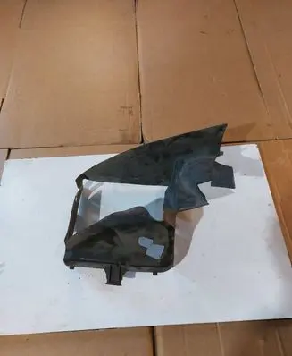 Volkswagen Phaeton Intercooler air channel guide 3D0121467A