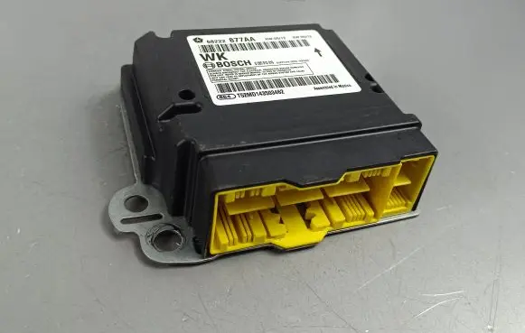 Jeep Grand Cherokee Airbag control unit/module 68222877AA