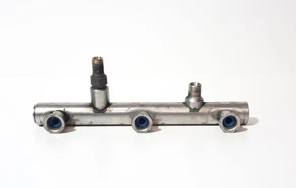 Audi A6 S6 C6 4F Fuel main line pipe 06E130090