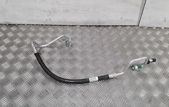 Hyundai i30 Air conditioning (A/C) pipe/hose 97762J7200