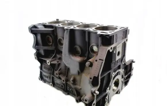 Nissan Almera N16 Engine block QG18