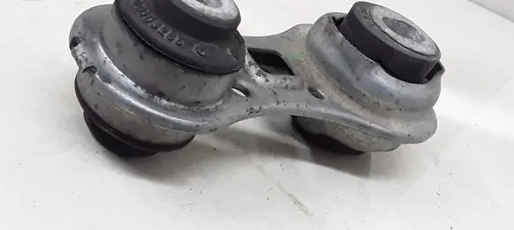 Renault Scenic II - Grand scenic II Gearbox mount 8200103263
