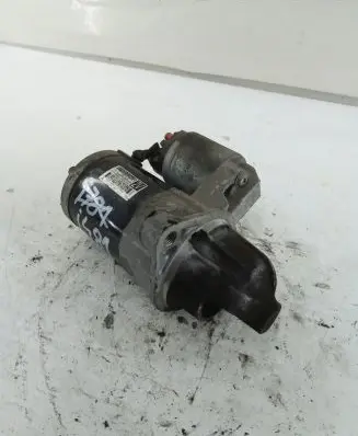 Opel Agila B Starter motor 3110051K0