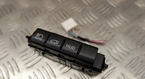 Lexus RX 450H A set of switches 8401048430