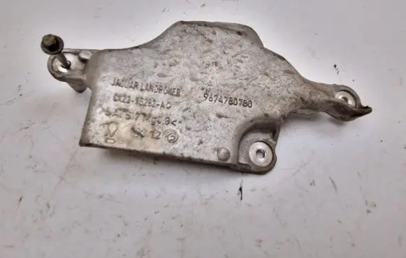Jaguar XF X250 Engine mounting bracket 9674780780