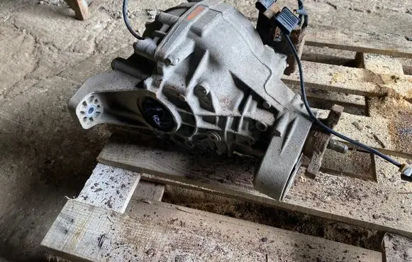 Mercedes-Benz GL X164 Rear differential 4460310035 200300043