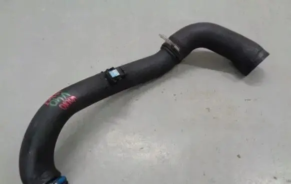 Volvo S40, V40 Intercooler hose/pipe