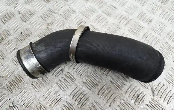 Volkswagen Transporter - Caravelle T5 Intercooler hose/pipe 7H0145941B